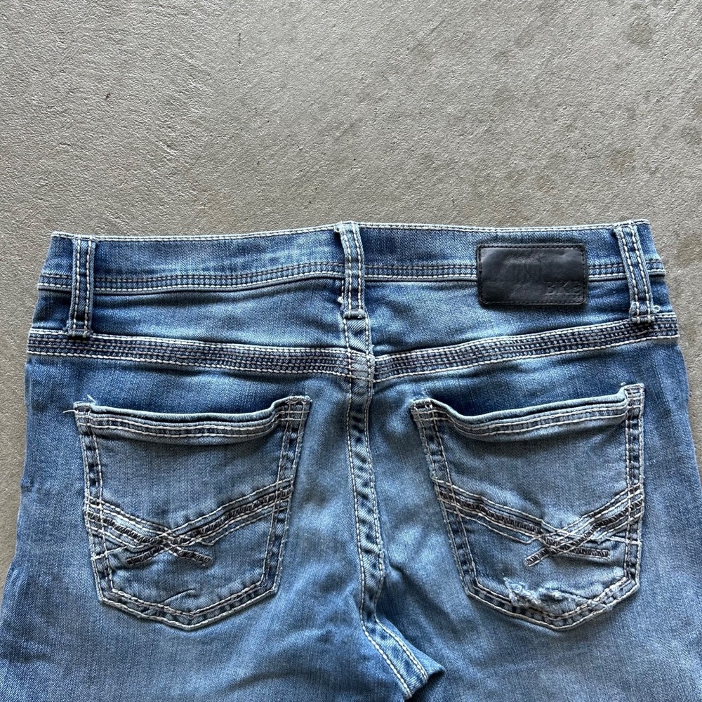BKE Jake Straight Jeans Men 32x32 Blue Medium Wash Denim Stretch Contrast Stitch - Picture 5 of 10
